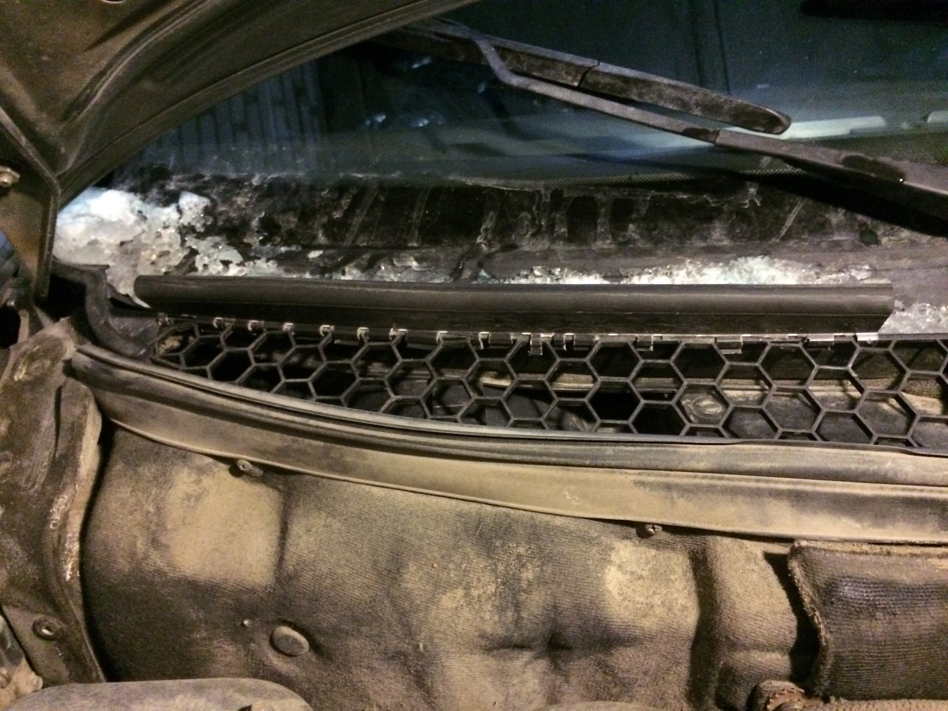 Замена катушки зажигания — Lada Приора седан, 1,6 л, 2008 года ...