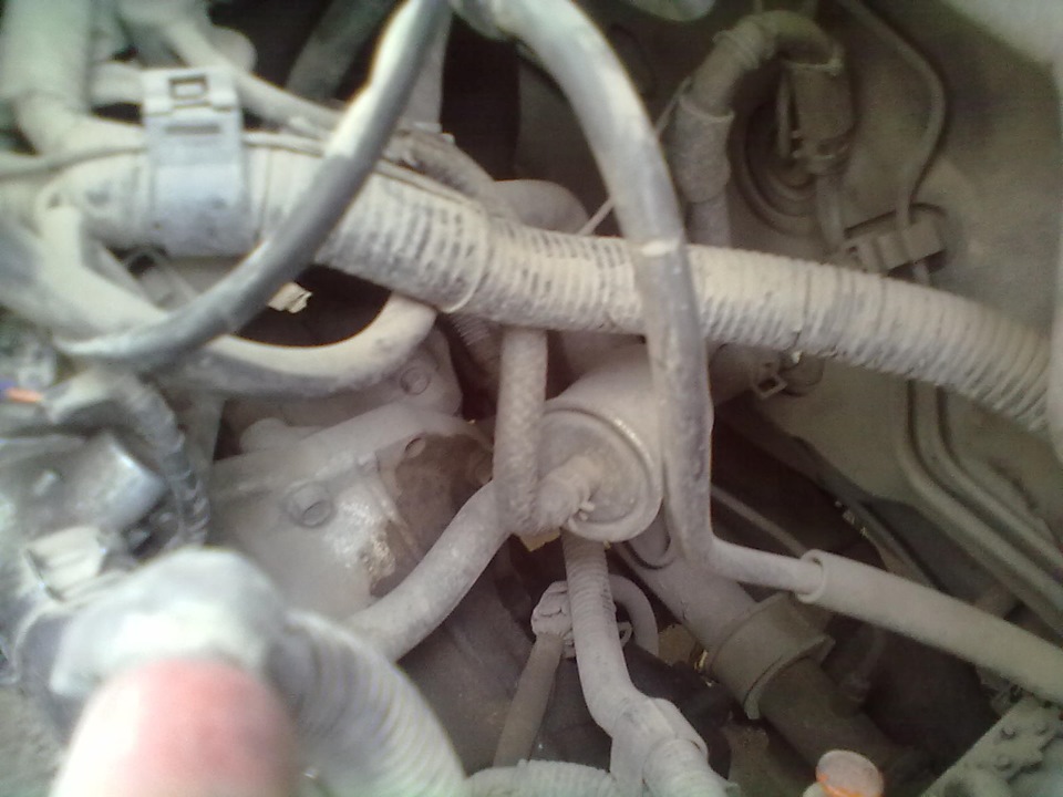 разборка панели тахометра + замена топливного фильтра + сдохла сигналка ...