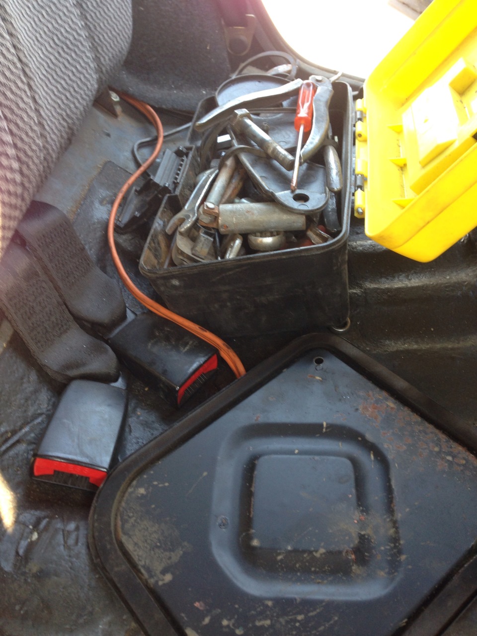 Замена бензо насоса и фильтра)) — Lada 21113, 1,5 л, 2000 года | своими ...