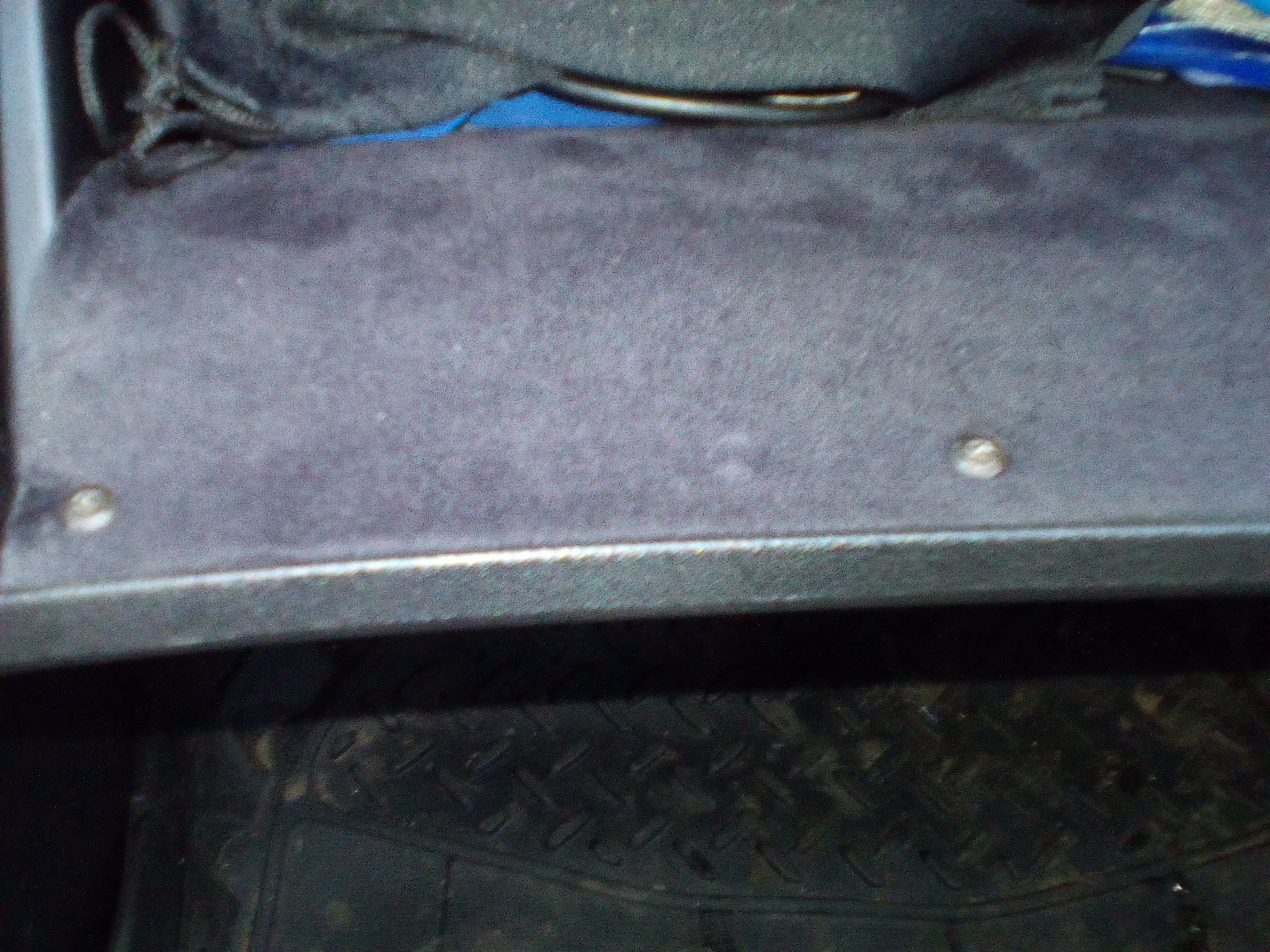 Доработка бардачка и отсека под ручником. Алькантара. — Peugeot 405, 1 ...