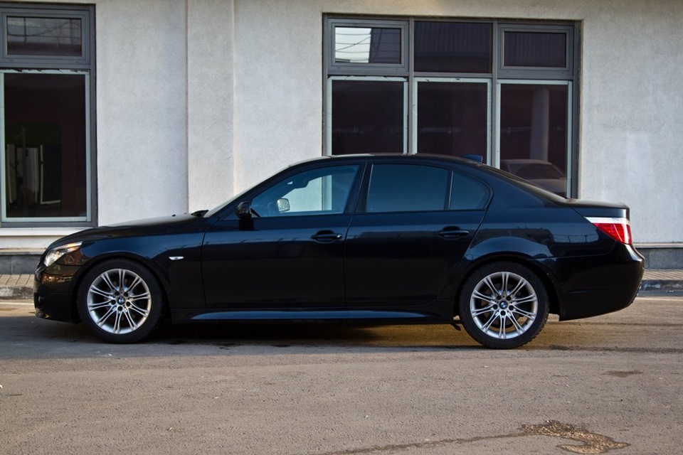 Стили бмв е60. BMW e60 135 стиль. BMW e60 135 стиль r18. BMW Style 135 e60. BMW e90 135 Style.