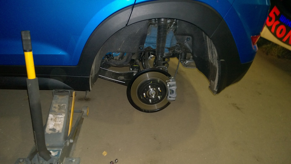 Поаккуратней на шиномонтаже — Hyundai Tucson (TL), 2 л, 2016 года ...