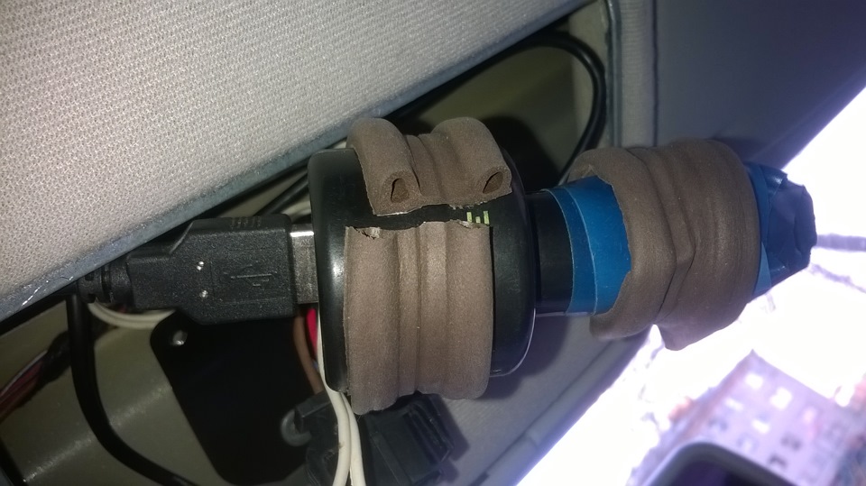 Подключение видеорегистратора к плафону освещения — Skoda Octavia A4 ...