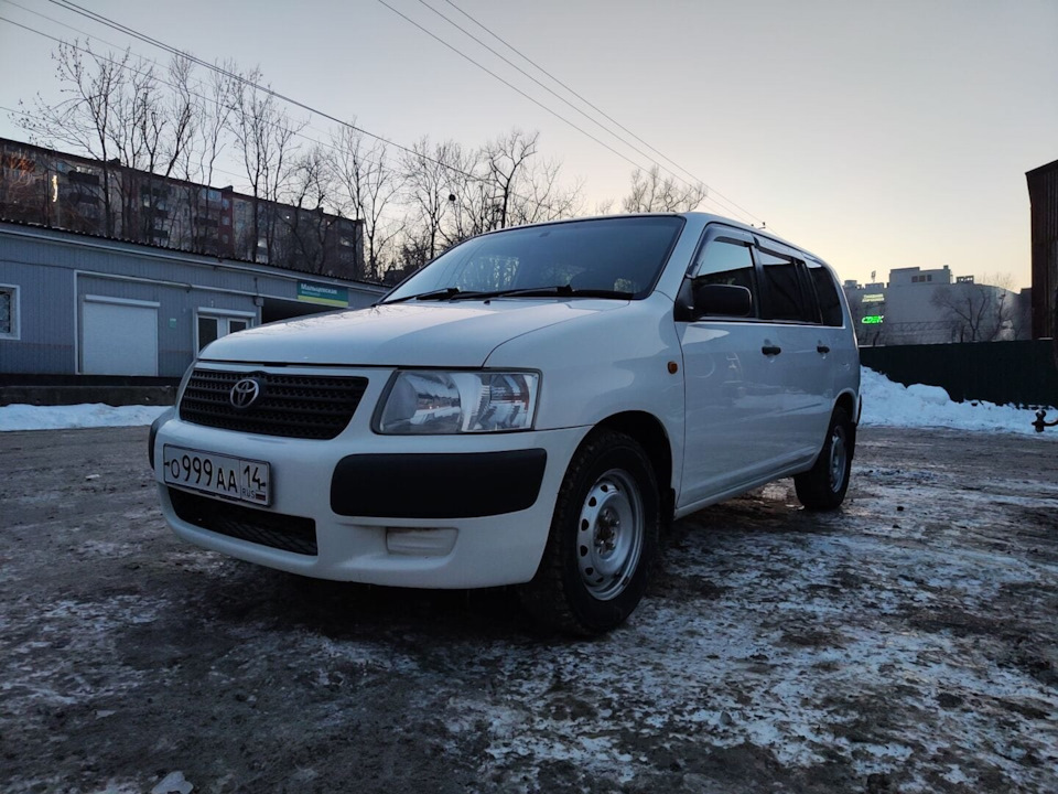 Тойота пробокс 2003. Toyota probox 2003 белый. Генератор тойота пробокс. Тойота пробокс 2003. 5l 2003.