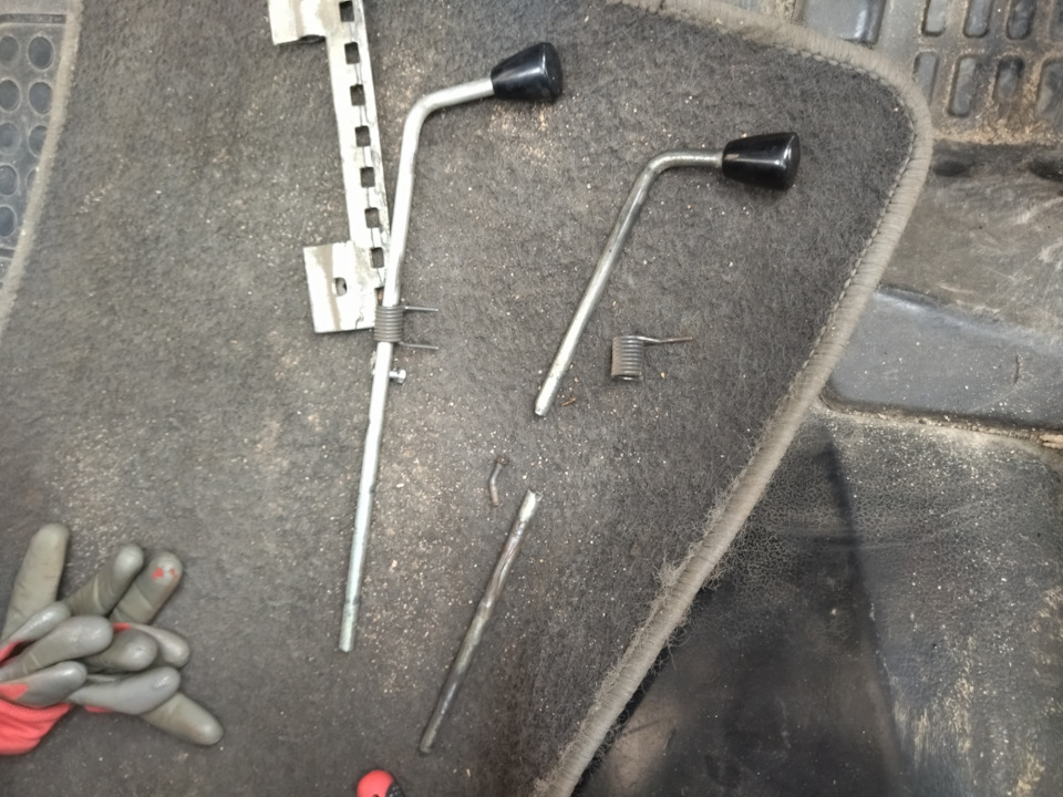 Порядок в кабине — ГАЗ Газель, 2,7 л, 2003 года | мойка | DRIVE2