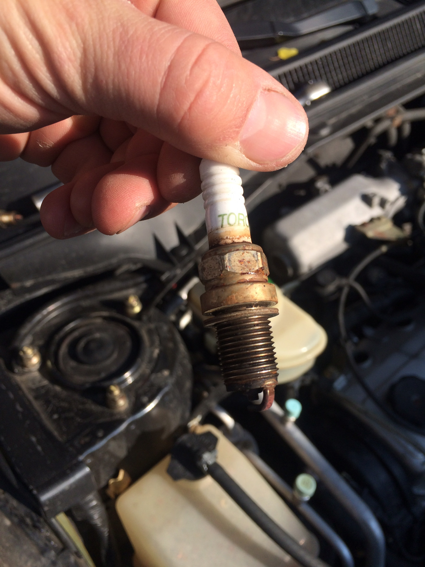 замена свечей зажигания чери тигго