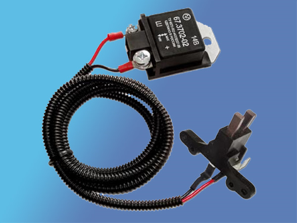 Реле регулятор напряжения 2110 67. 3702-02. 3702-02 (3 уровня) "энергомаш". Регулятор напряжения трехуровневый на ваз 2107. Регулятор напряжения установка.