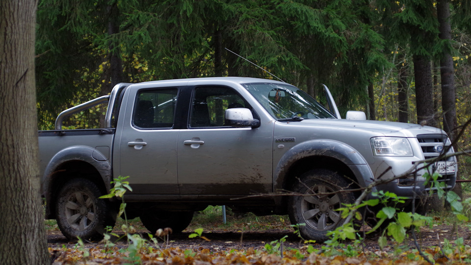 Рассыпался передний подшипник ступицы справа — Ford Ranger (2G), 2,5 л ...