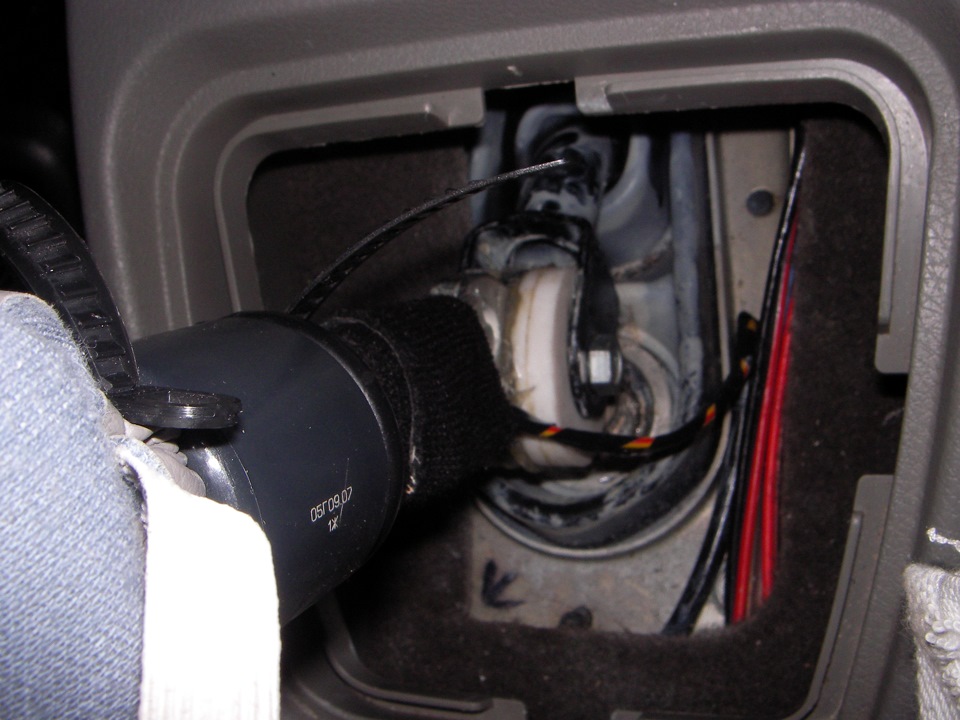 14) Устраняем дребезг рычага КПП Калина — Lada Калина хэтчбек, 1,4 л ...