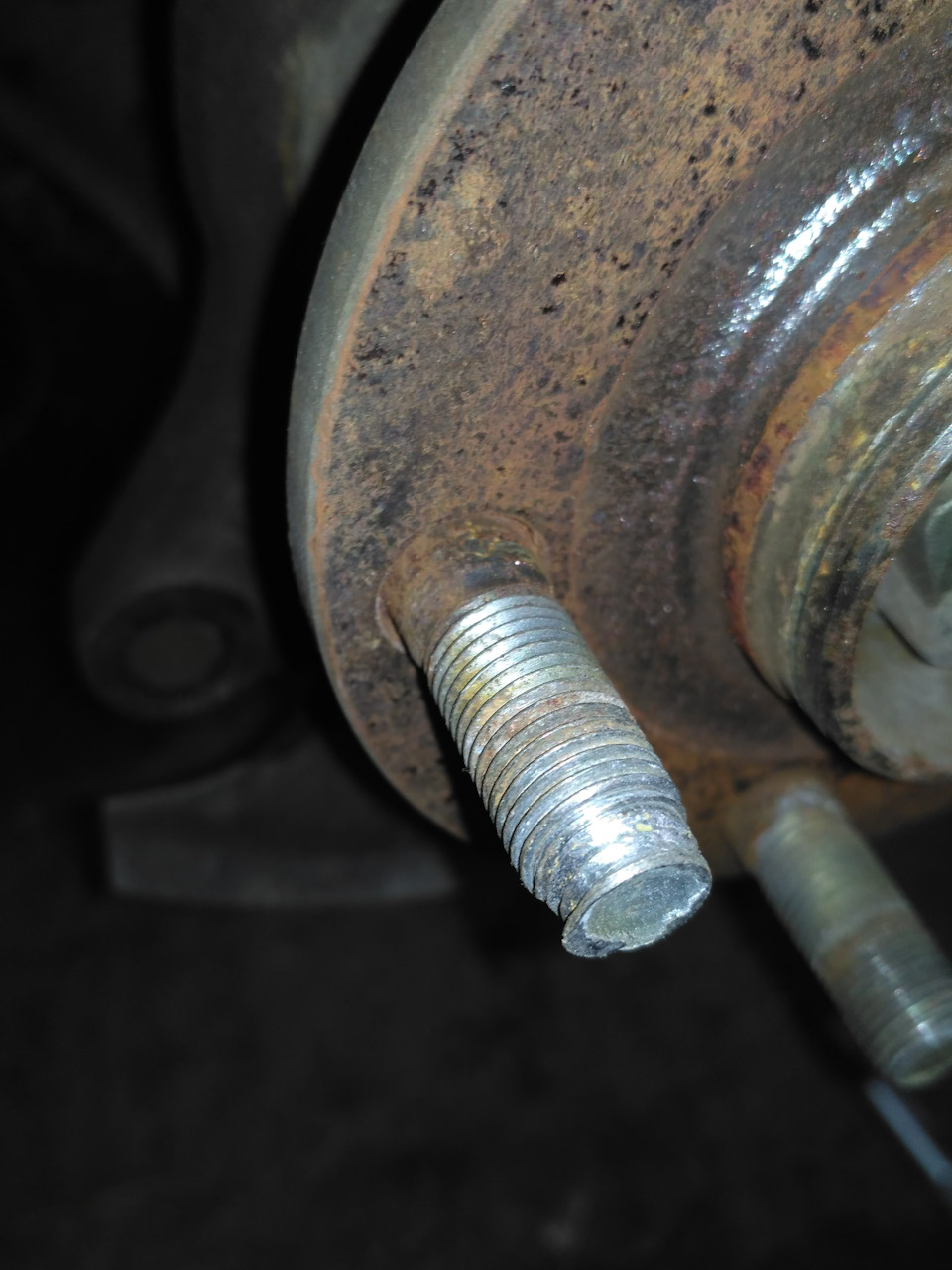 Старая шпилька — Subaru Impreza (GD/GG)