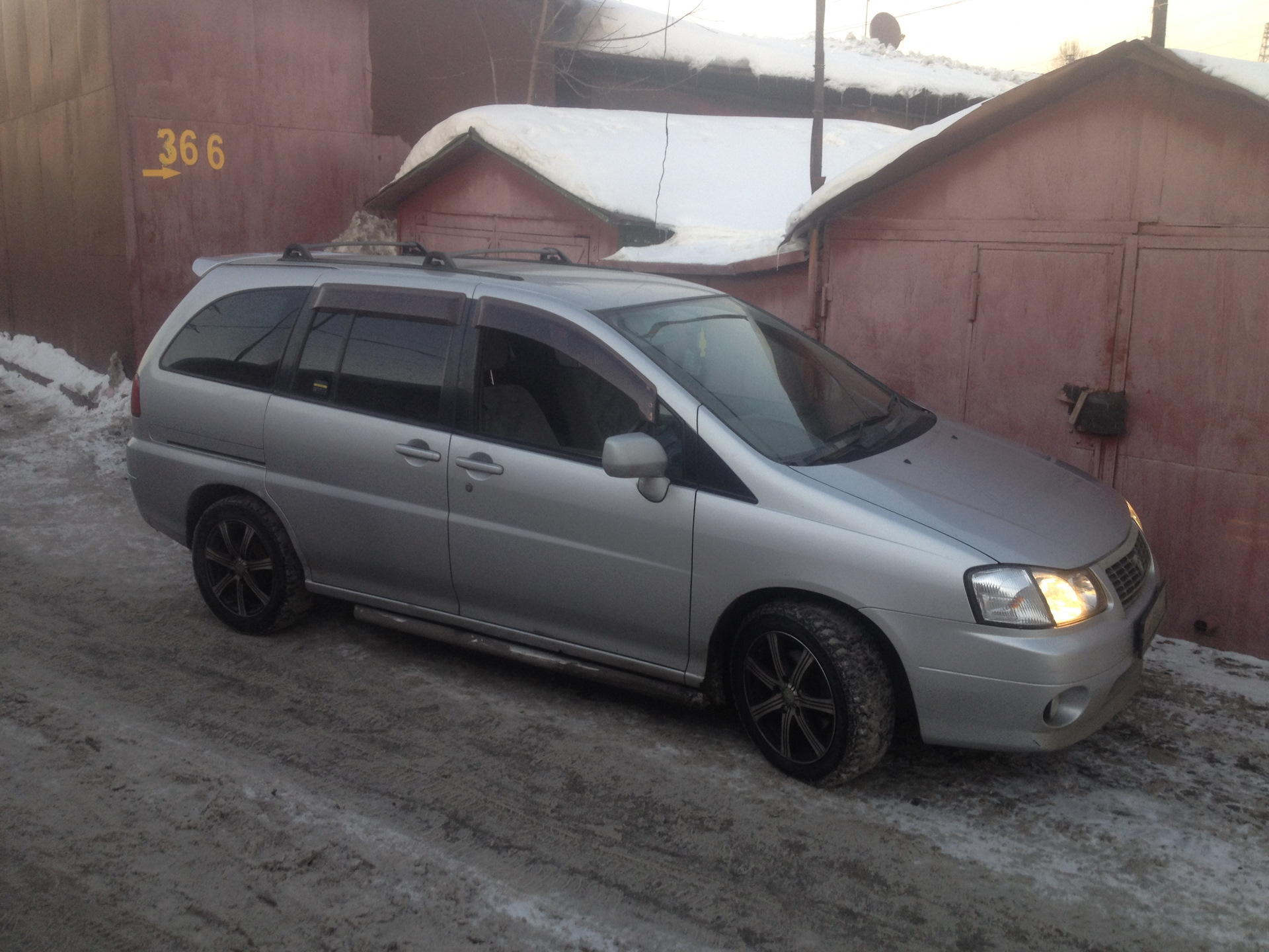 Ниссан Либерти 2004 Купить 4wd