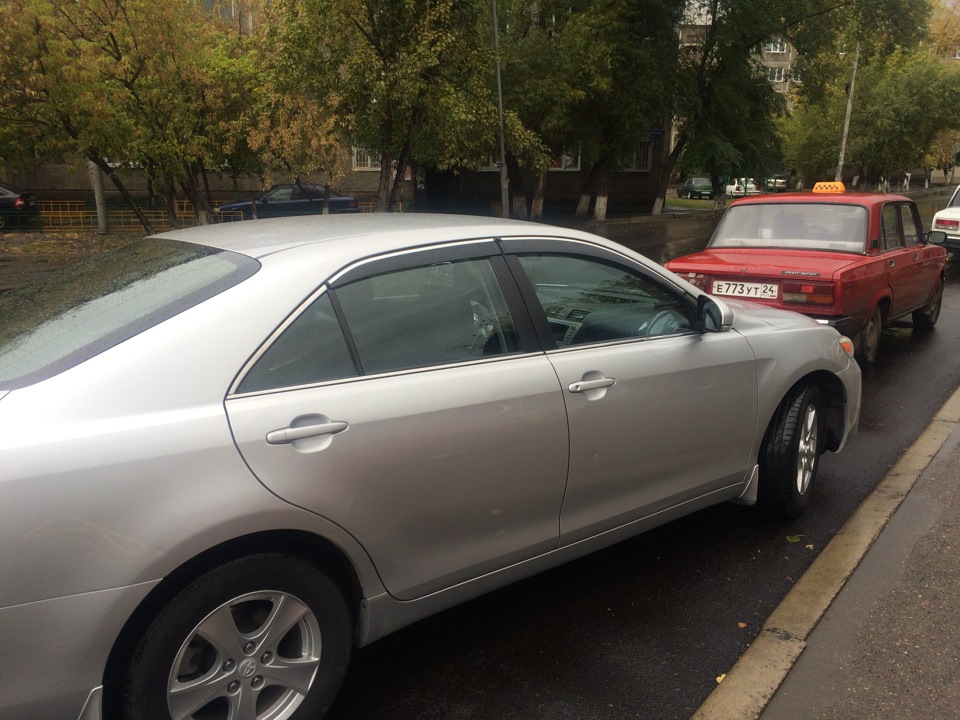 Порвался тросик багажника! — Toyota Camry (XV40), 2,4 л, 2009 года ...