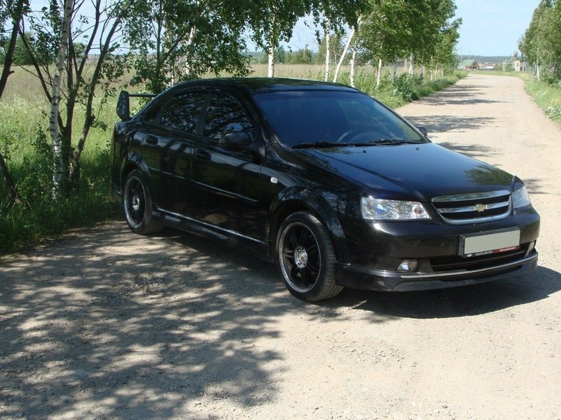 Chevrolet Lacetti седан черный тюнинг