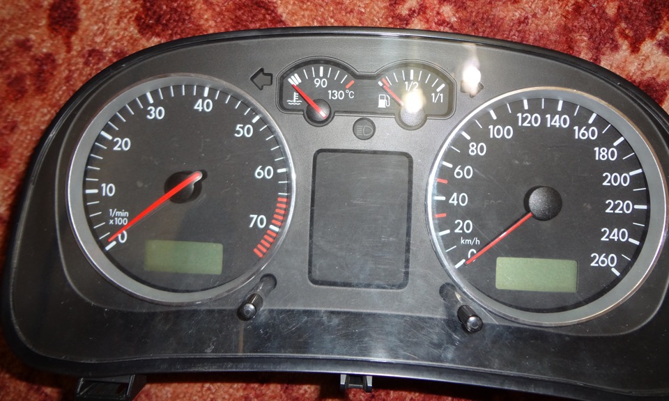 как вам кольца? оставить или убрать? или может мои хром воткнуть? — Volkswagen Golf Variant (Mk4)