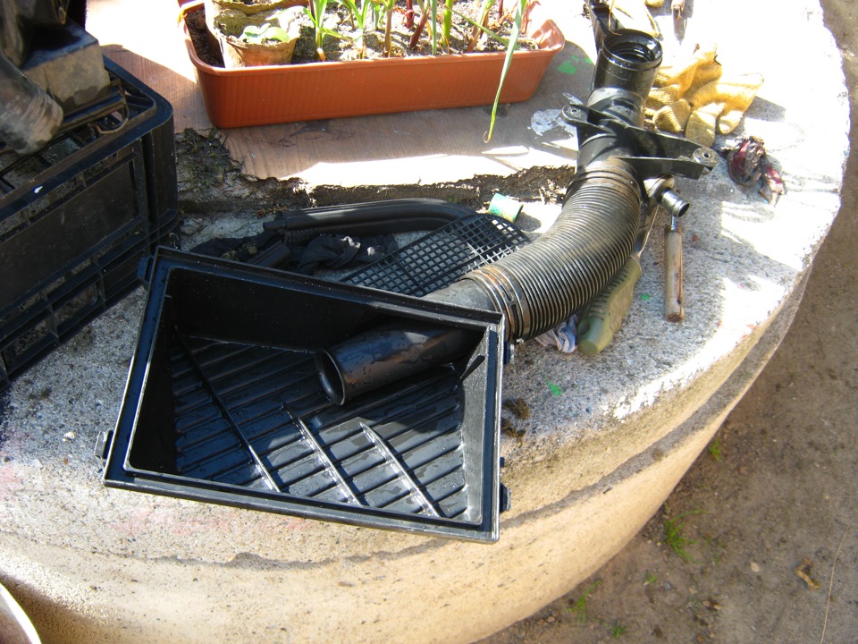 ваз 2109 заслонка на воздухозаборник. забор воздуха с салона ваз 2109. воздухозаборник отопителя уаз патриот 2007. воздухозаборник 3102 печки. печка забор воздуха.