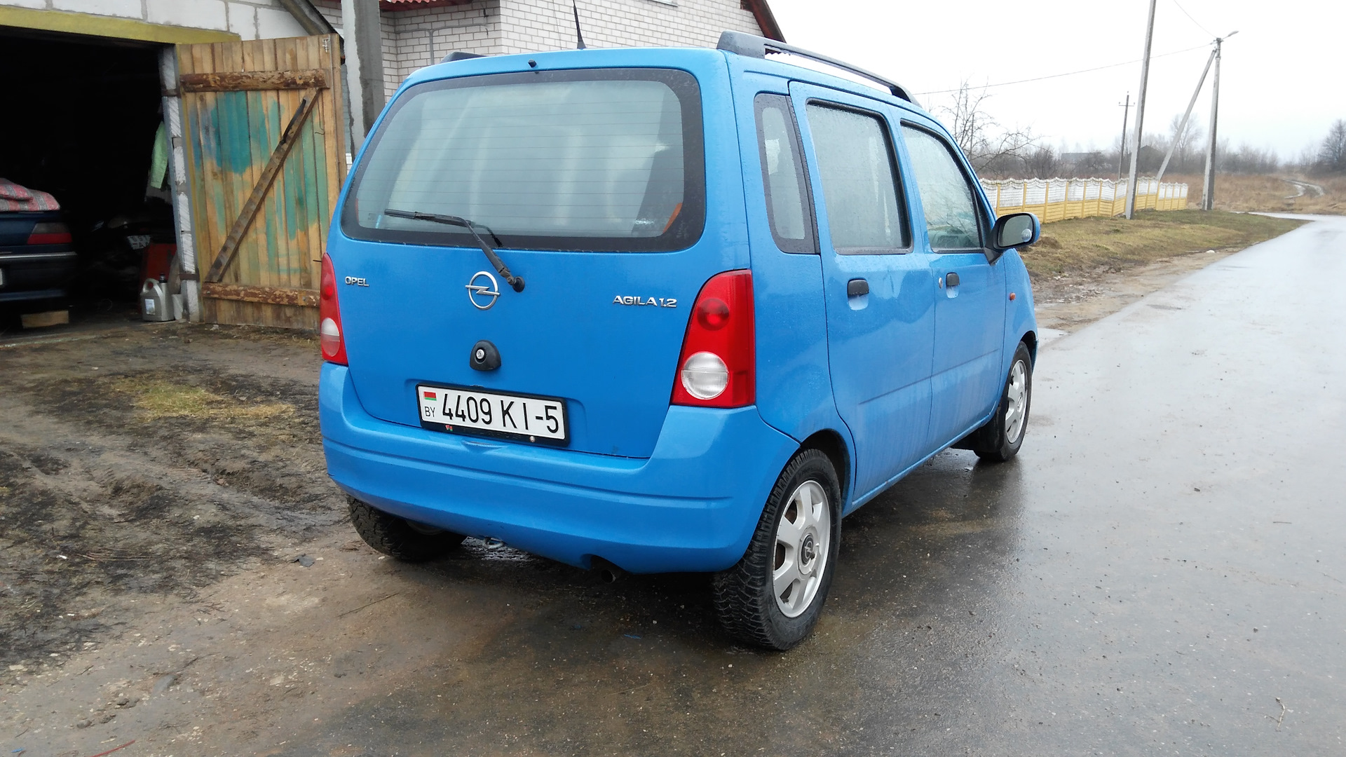 Опель агила замена. Opel Agila 1.2. Opel Agila 2001. Opel Agila 2. Opel Agila b 2001.