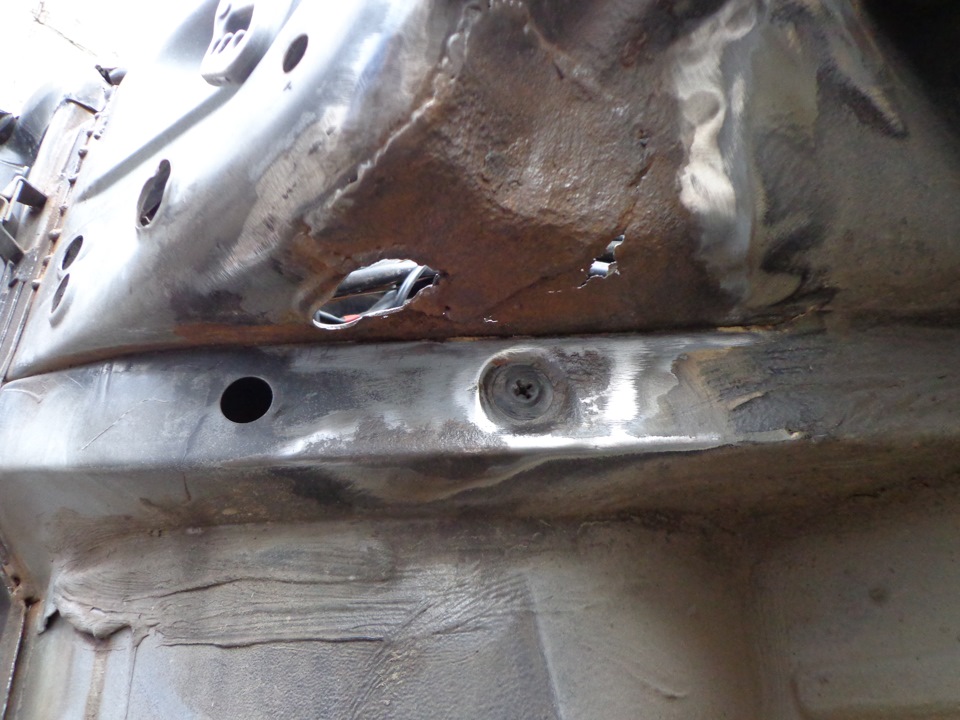 c13bdacs 960 Как определить заводской герметик на авто или нет