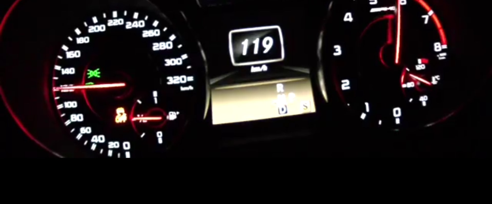 Скорость mercedes. 200 Км ч спидометр Мерседес. Мерседес е200 спидометр 230 км в час. Мерседес ml 63 AMG спидометр. Ml 6.3 AMG приборная.