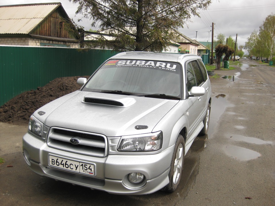 лого "субару", лого "драйва", шильдик "акулки" — Subaru Forester (SG ...