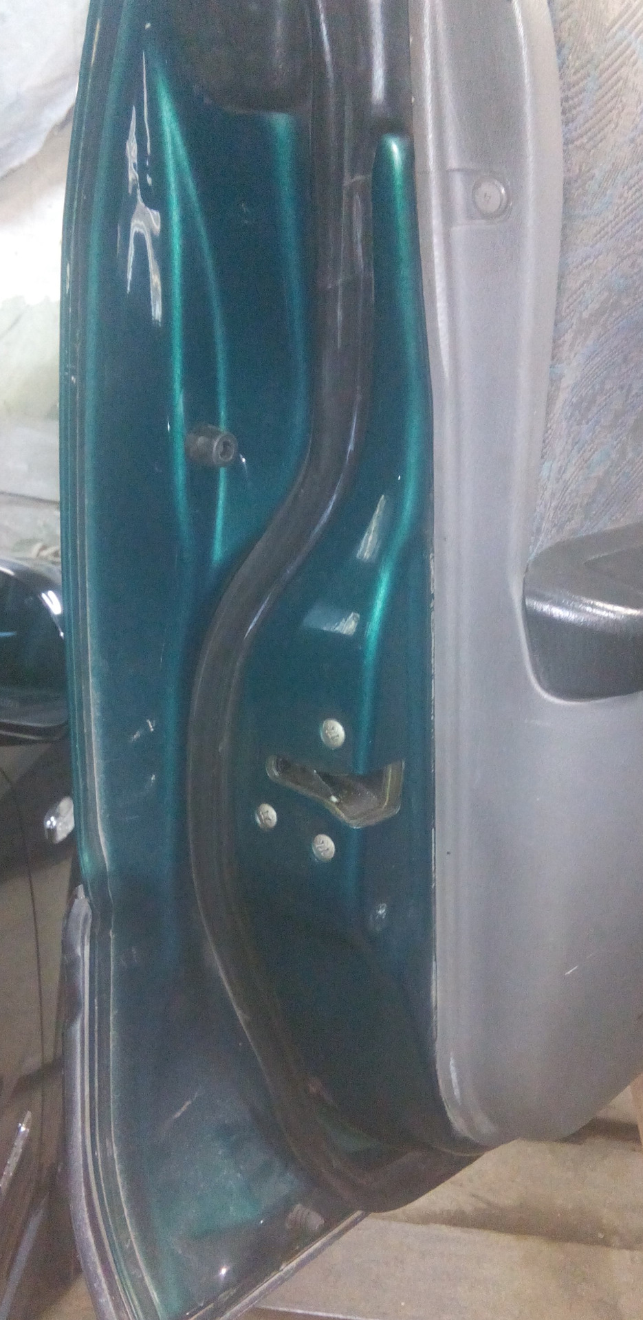 Оригинальные отбойники установлены на место — Subaru Forester (SF)