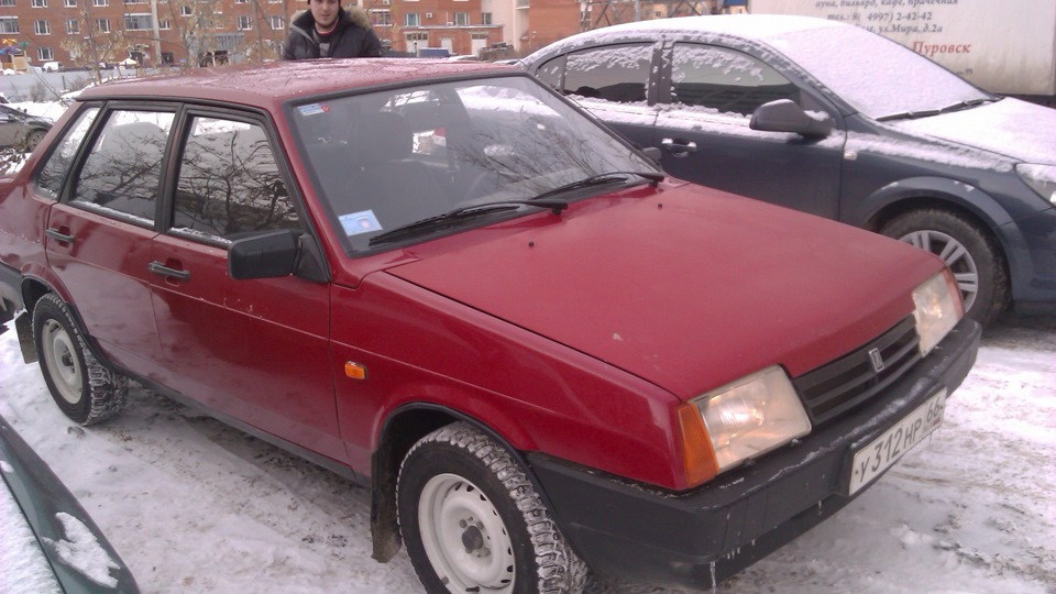 Lada 21099 1.5 бензиновый 1998 | вишнёвый сток+) на DRIVE2
