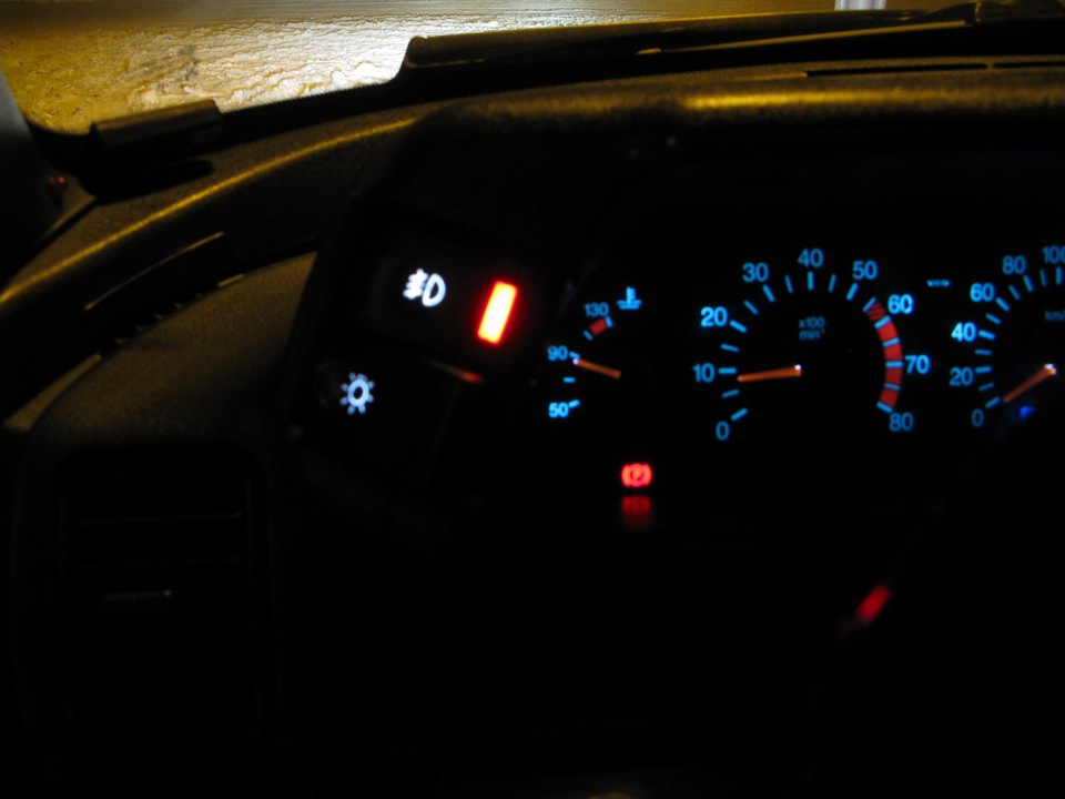 36. Подсветка бортового компьютера. - Lada 2113, 1,6 л, 2011 года тюнинг DRIVE2