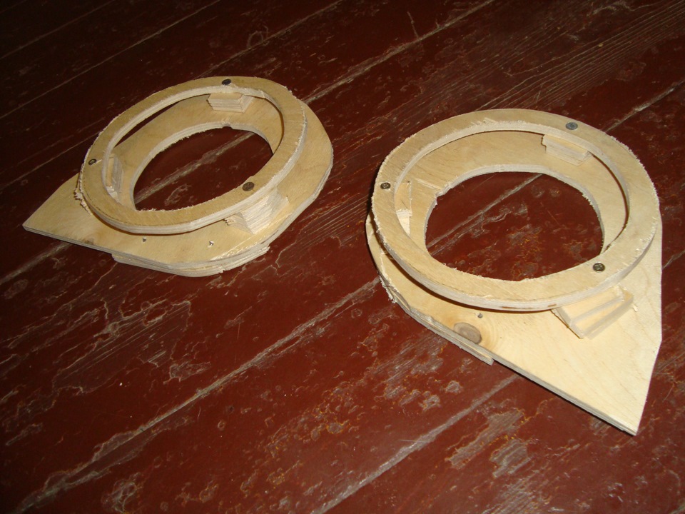 Самодельные подиумы+новая музыка alpine — Honda Civic Ferio (5G), 1,5 л ...