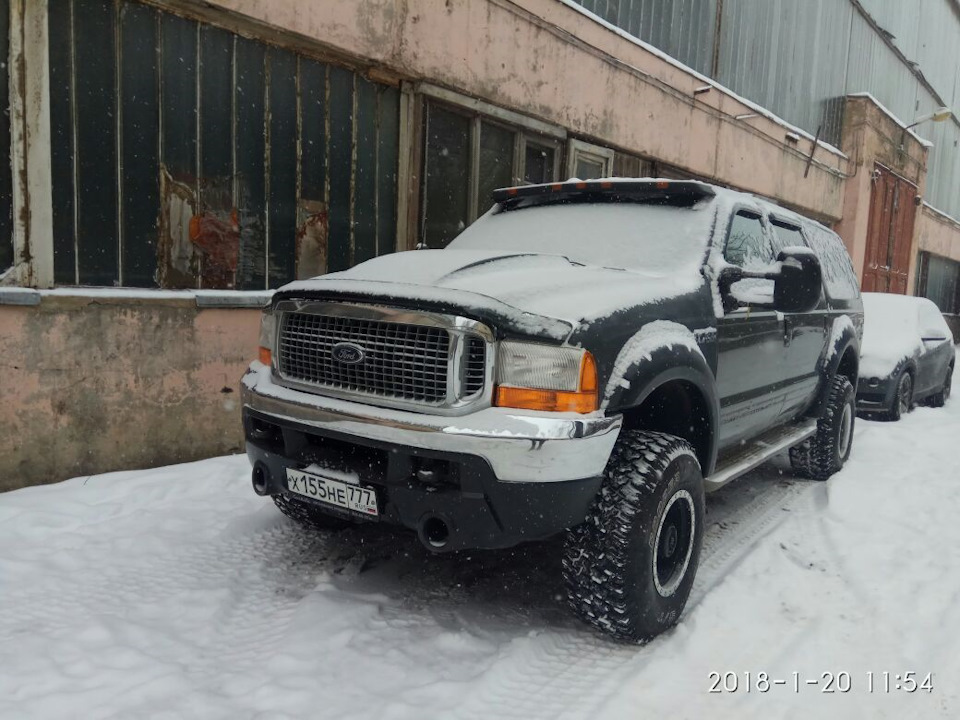 Ford Excursion 1995