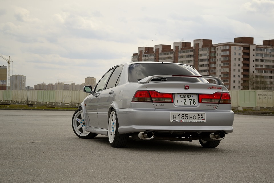 Honda Accord Euro r 2000