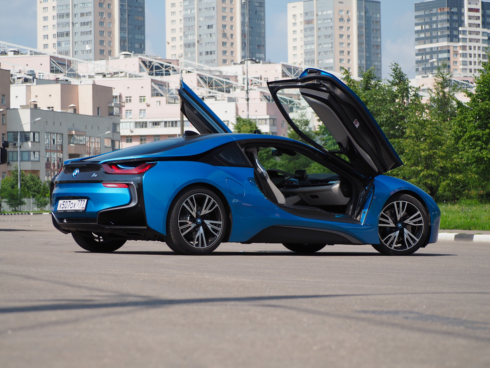 Вау-фэктори: тест-драйв bmw i8 - колеса.ру - автомобильный журнал