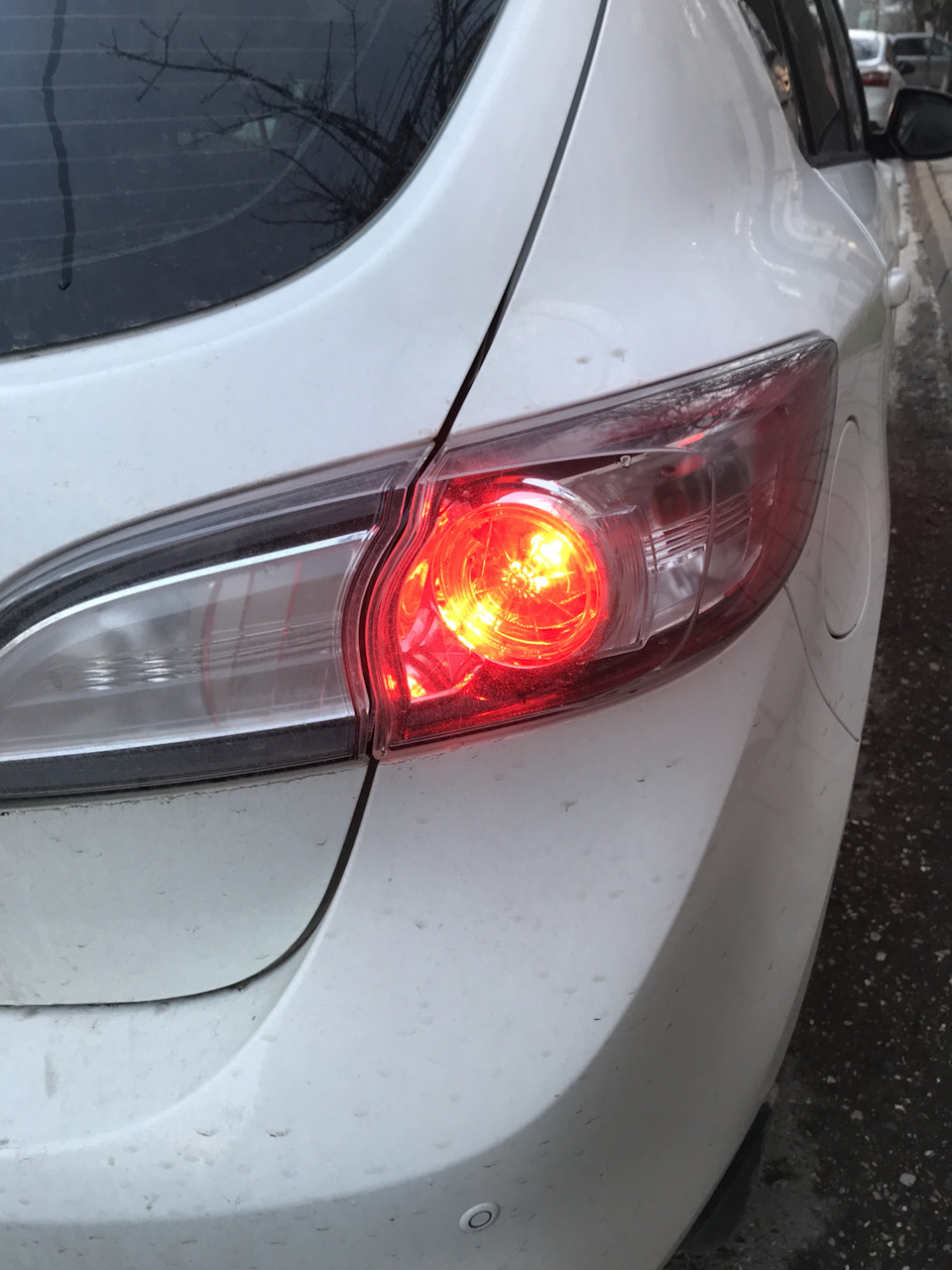 LED стопы на Мазда 3 — Mazda 3 (2G) BL, 1,6 л, 2012 года | электроника |  DRIVE2