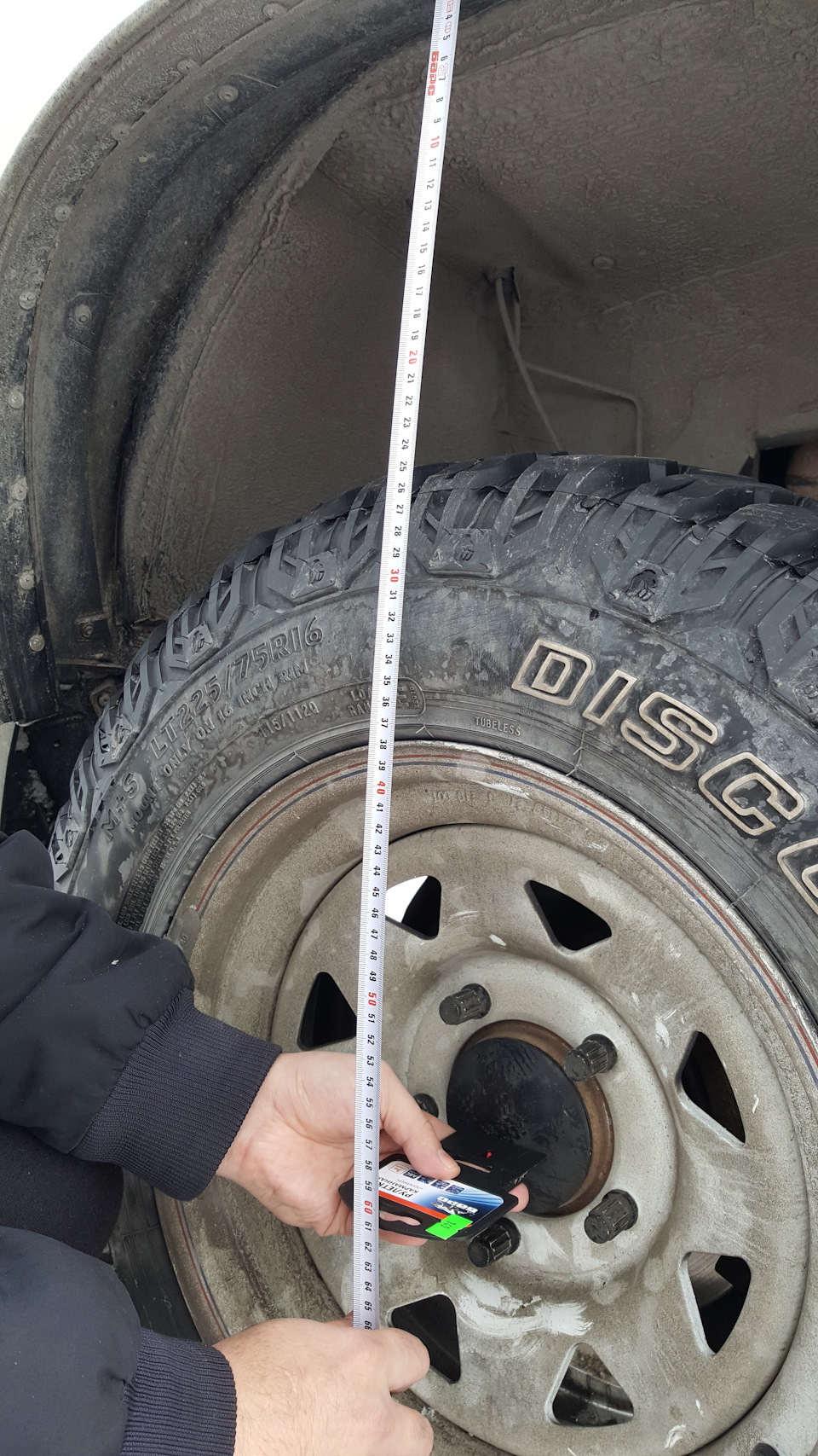 Амортизаторы bilstein на ниву шевроле. c182aa5s 960. Амортизаторы bilstein на ниву шевроле фото. Амортизаторы bilstein на ниву шевроле-c182aa5s 960. картинка Амортизаторы bilstein на ниву шевроле. картинка c182aa5s 960. Решил заморочиться в эти выходные и поставить пружины с Мерседеса МЛ500 на свою Шевроле Ниву) По времени вышло не так уж долго, делал все вместе с другом, справились, потратив где-то по 1.5 часа на каждую сторону. Самое суровое было лежать и стоять на коленях на бетонной плите зимой…( Сняли колесо с левой стороны