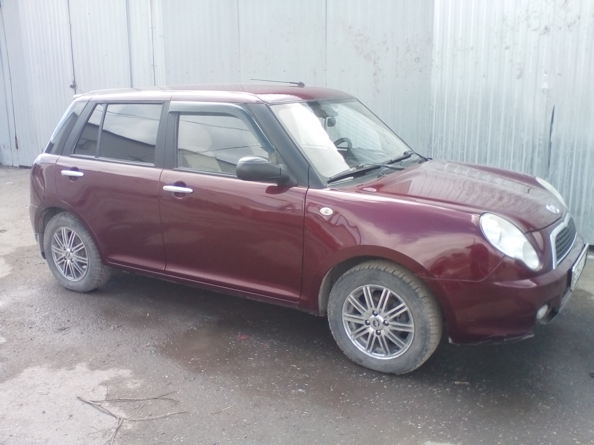 Уехал смайлик! — Lifan Smily, 1,3 л, 2011 года | продажа машины | DRIVE2