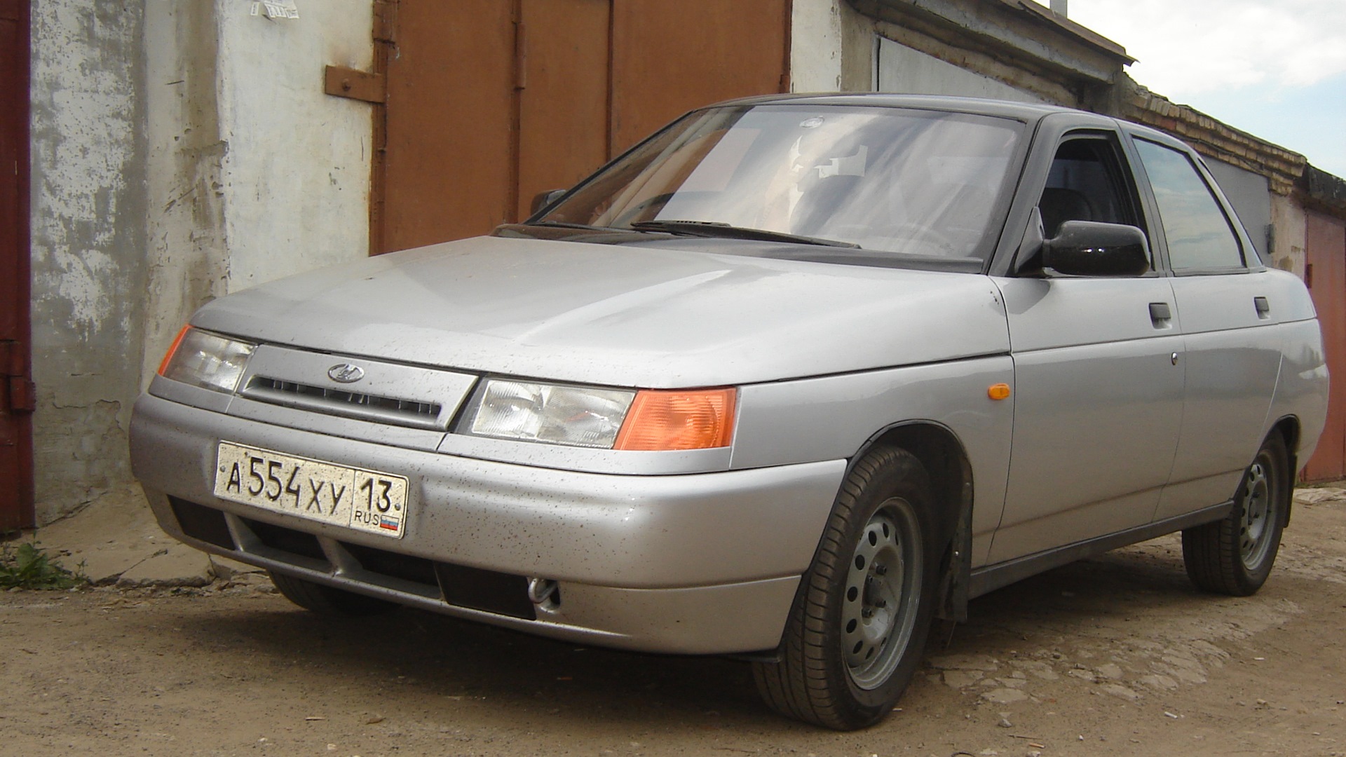 Ваз 21102. Lada (ВАЗ)/21102.