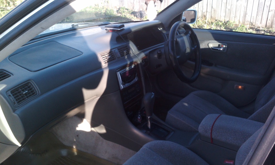 Фото в бортжурнале Toyota Mark II Qualis
