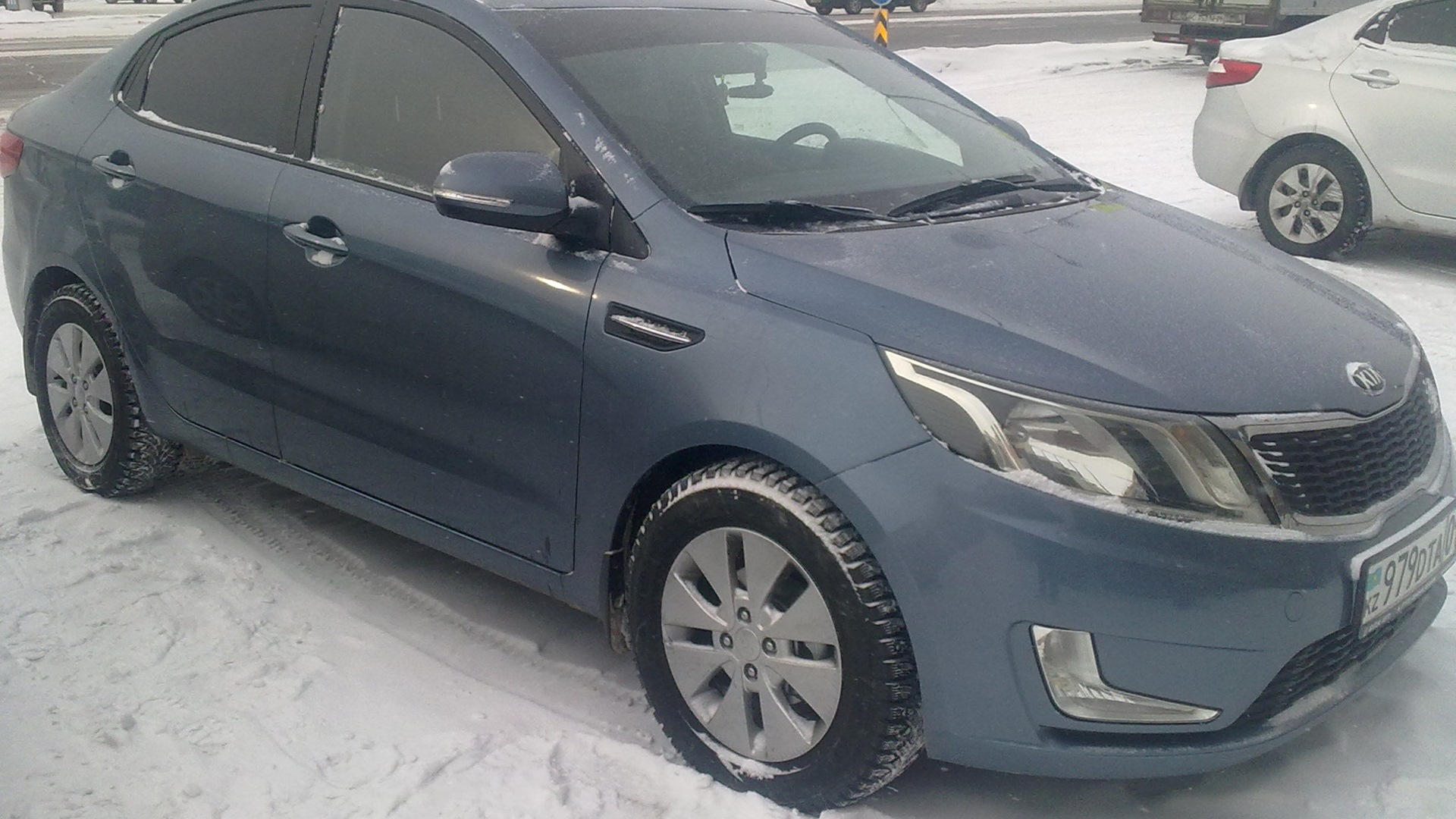 KIA Rio (3G) 1.6 бензиновый 2013 | 979 на DRIVE2