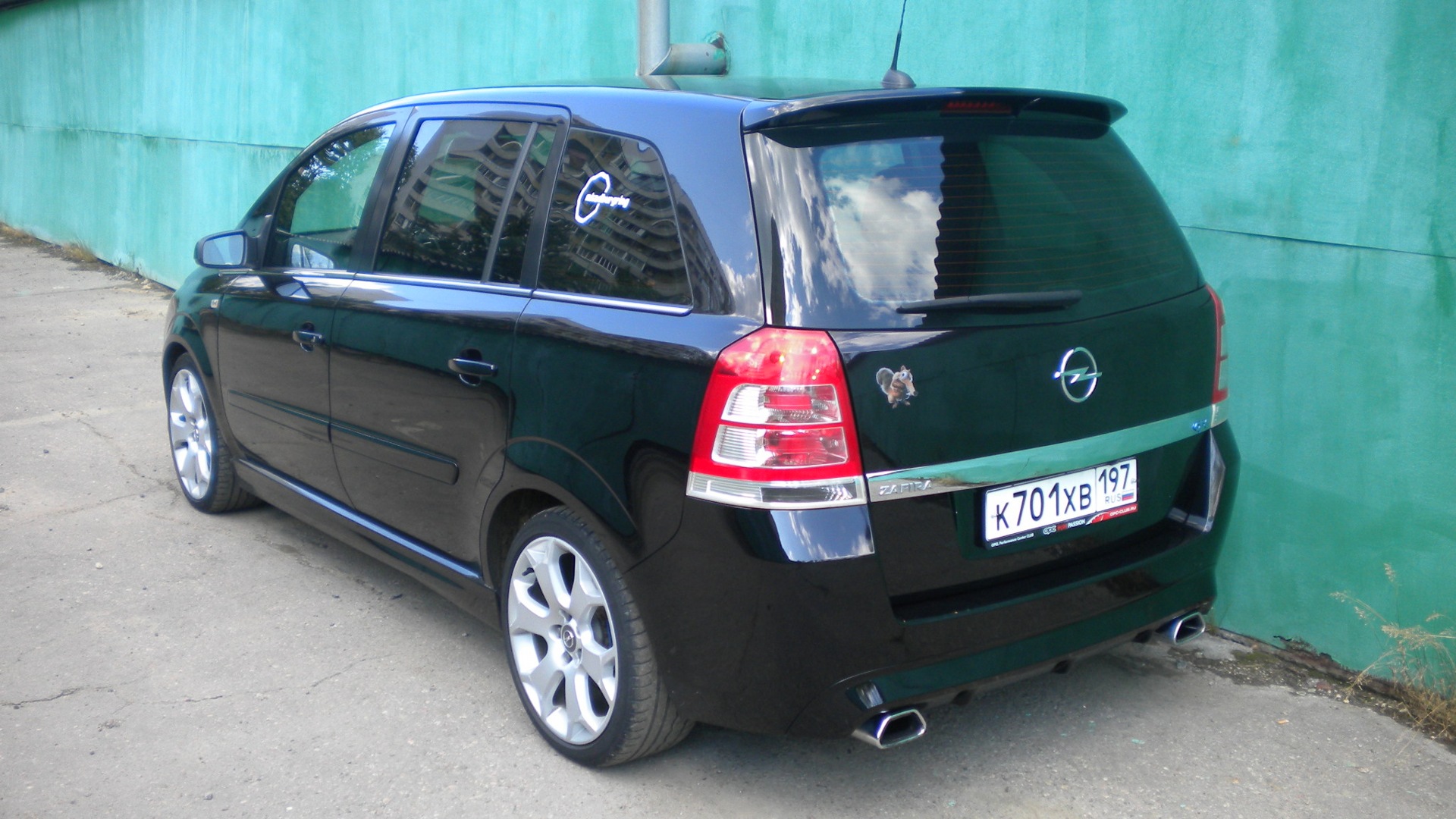 Opel Zafira B OPC 2.0 бензиновый 2009 | 2.0 труба) на DRIVE2