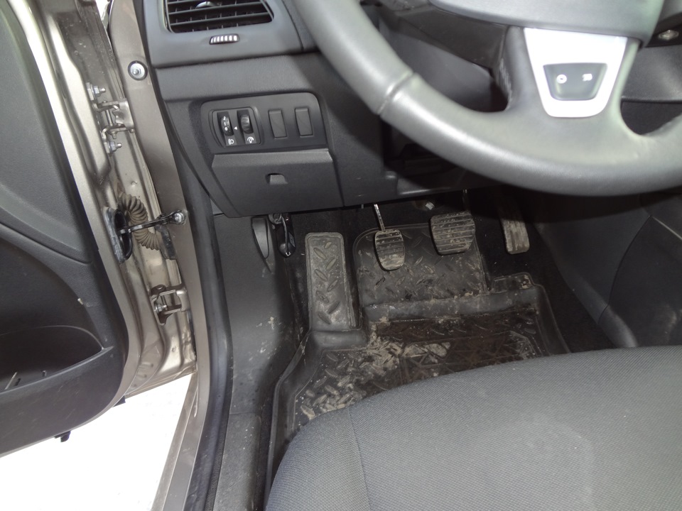 Фото в бортжурнале Renault Fluence