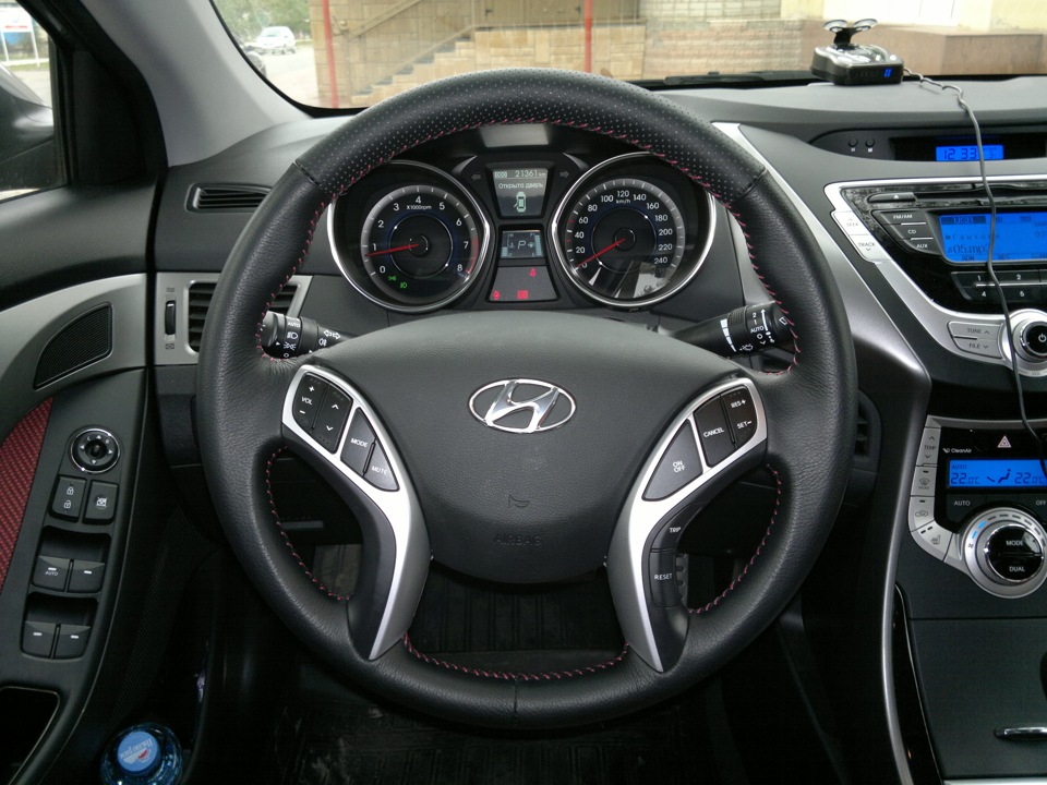 Элантра как снять руль Перетяжка руля кожей - Hyundai Elantra (5G), 1,8 л, 2012 года стайлинг DRIVE2