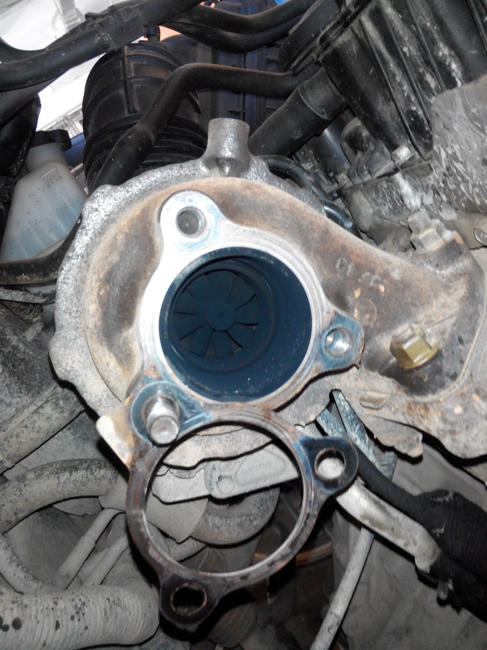 тут все нормуль, так и должно выглядеть — KIA Sorento (2G)