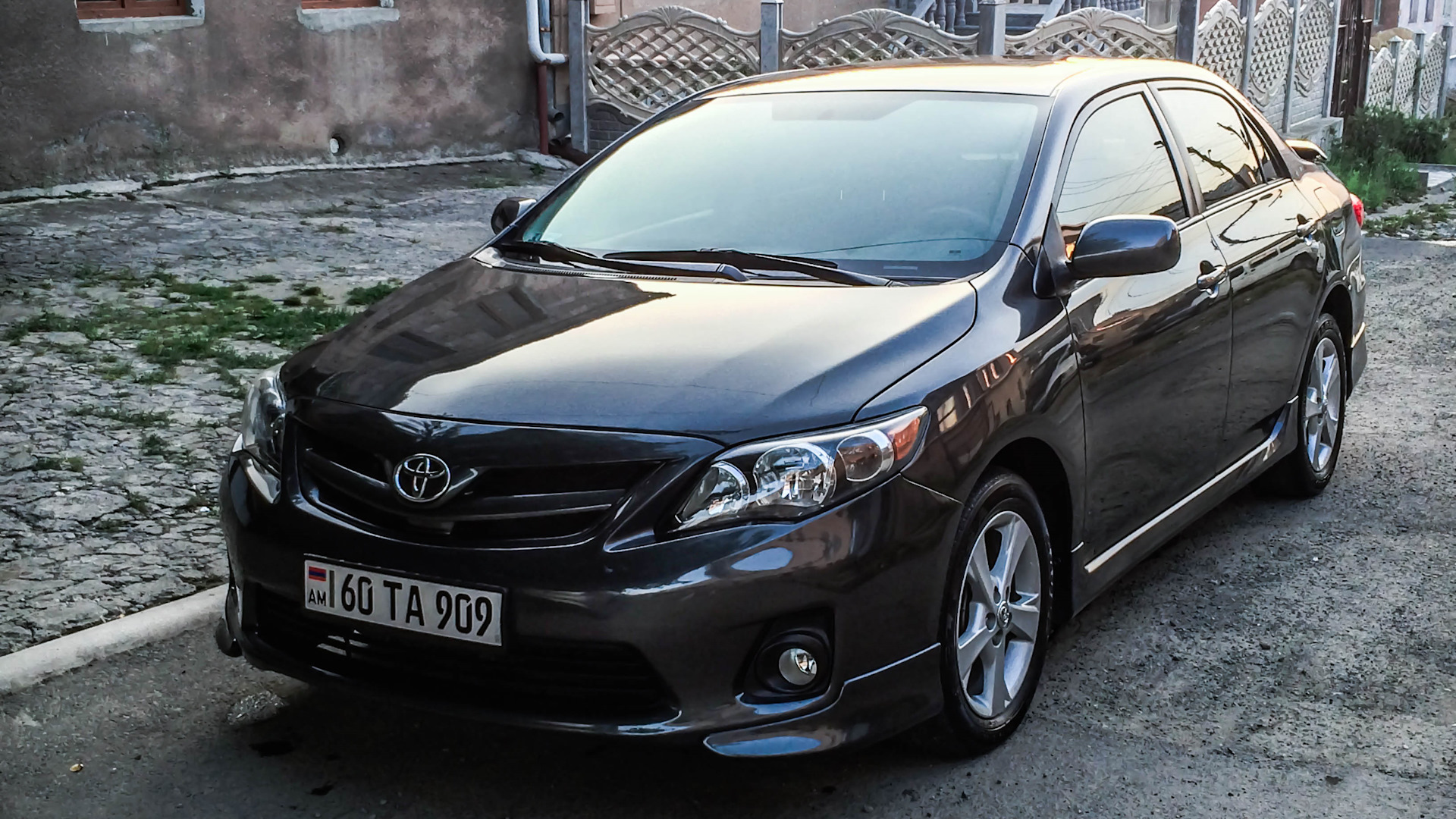 Toyota Corolla (140/150) 1.8 бензиновый 2011 | 1.8 S на DRIVE2