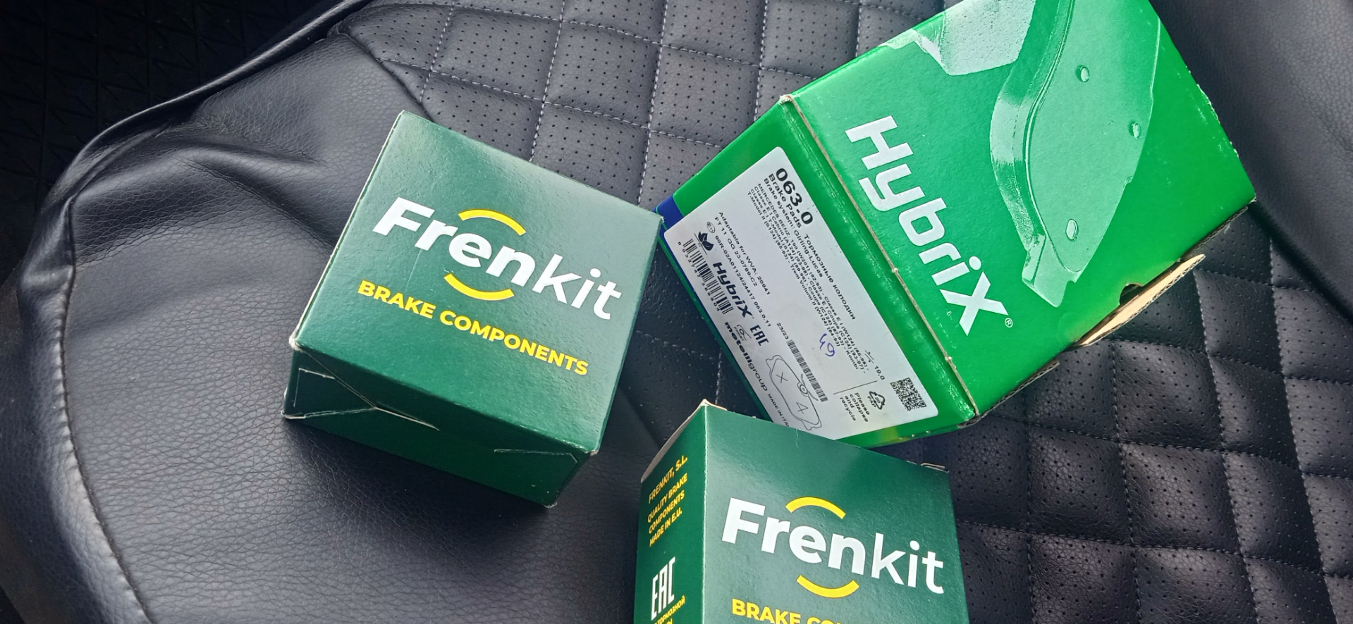 Замена колодок и пыльников — Mercedes-Benz E-class (W124), 2 л, 1992 ...