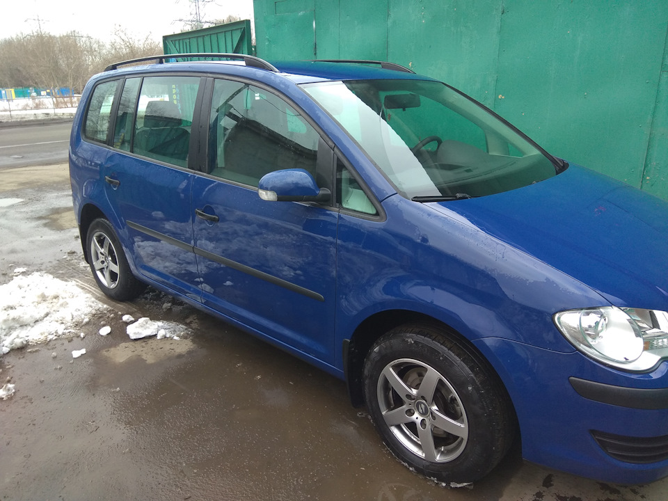 Тонировочка! — Volkswagen Touran (1G), 1,6 л., 2007 года | стайлинг ...