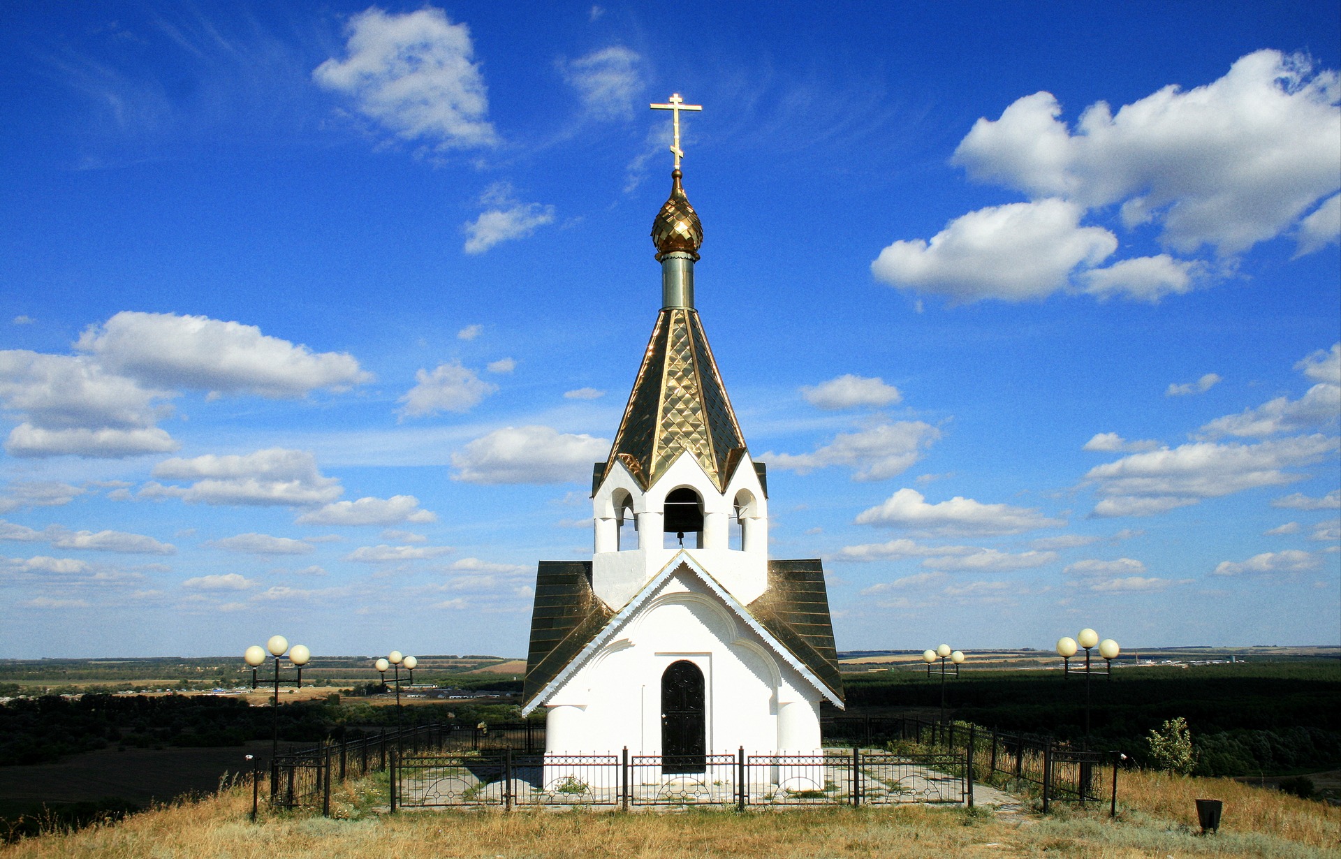 Холки белгородская область монастырь пещеры фото