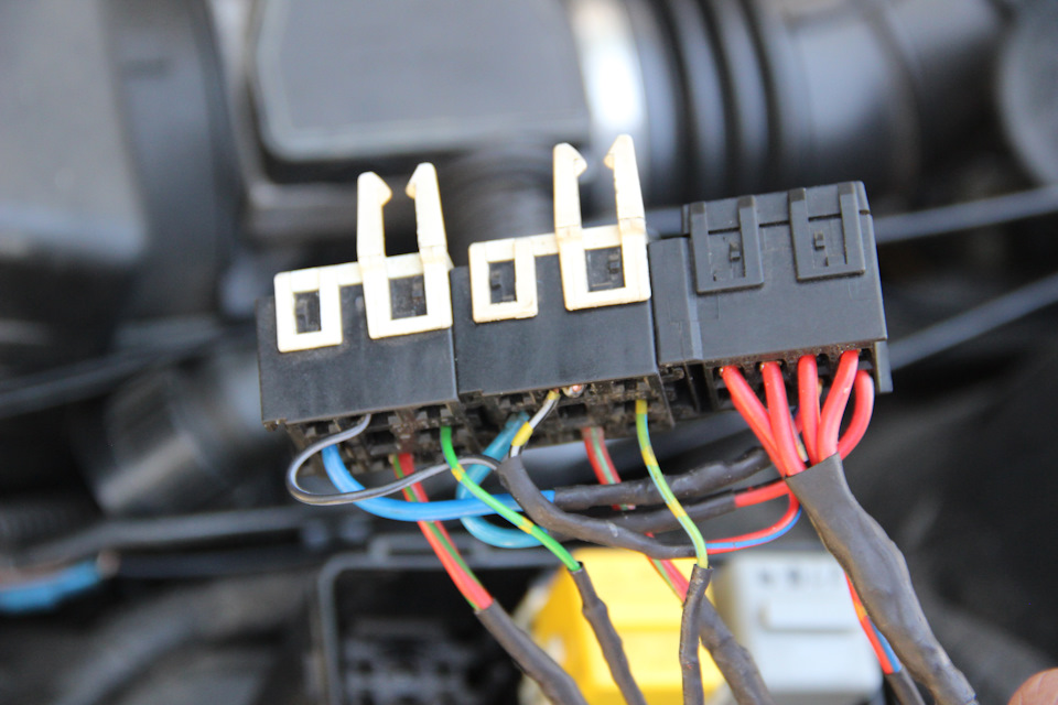 1 — BMW 5 series (E34)