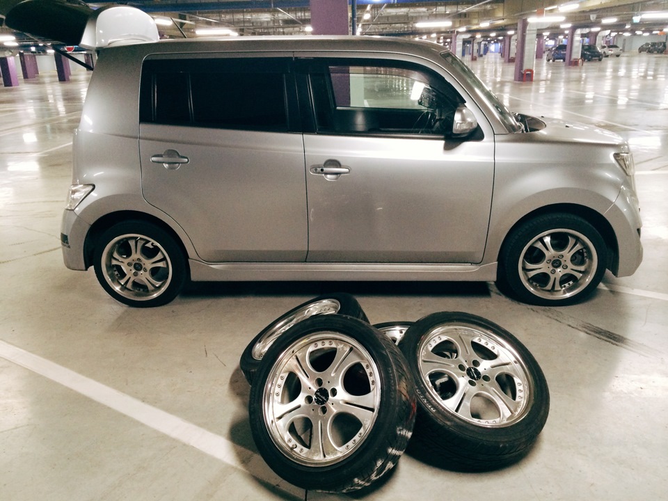 Приехали мои новые лапти: Work Euroline R17 — Toyota bB (QNC20), 1,5 л ...