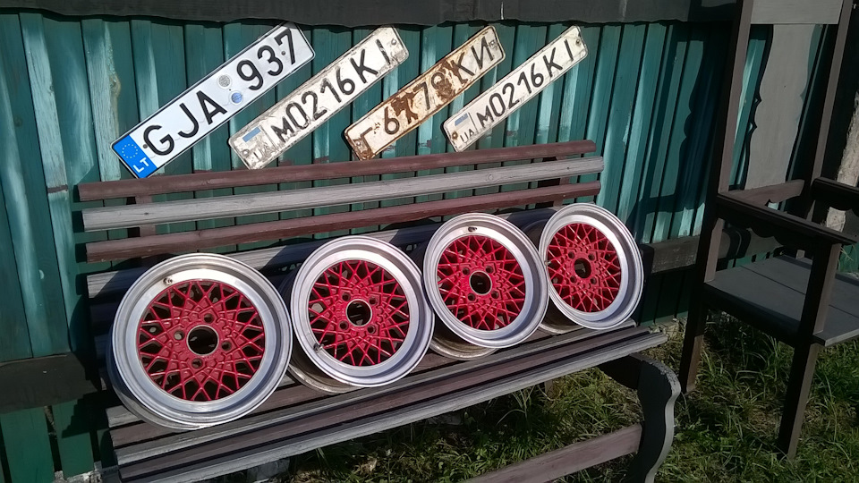 Фото в бортжурнале BMW 3 series (E21)