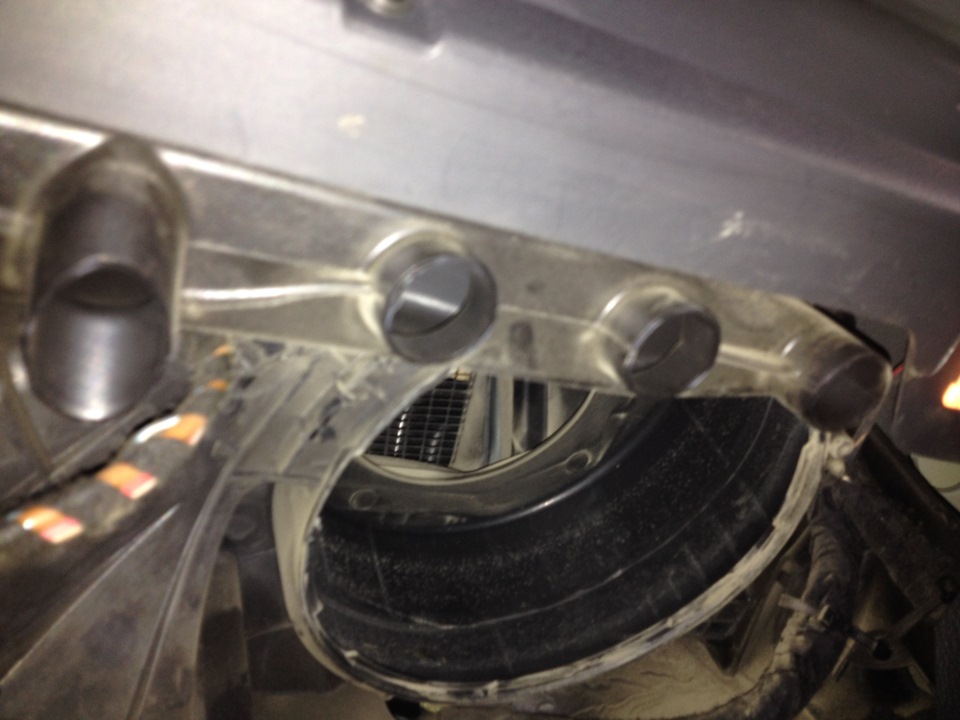 Засвистел моторчик печки — Volkswagen Jetta V, 1,6 л, 2008 года ...