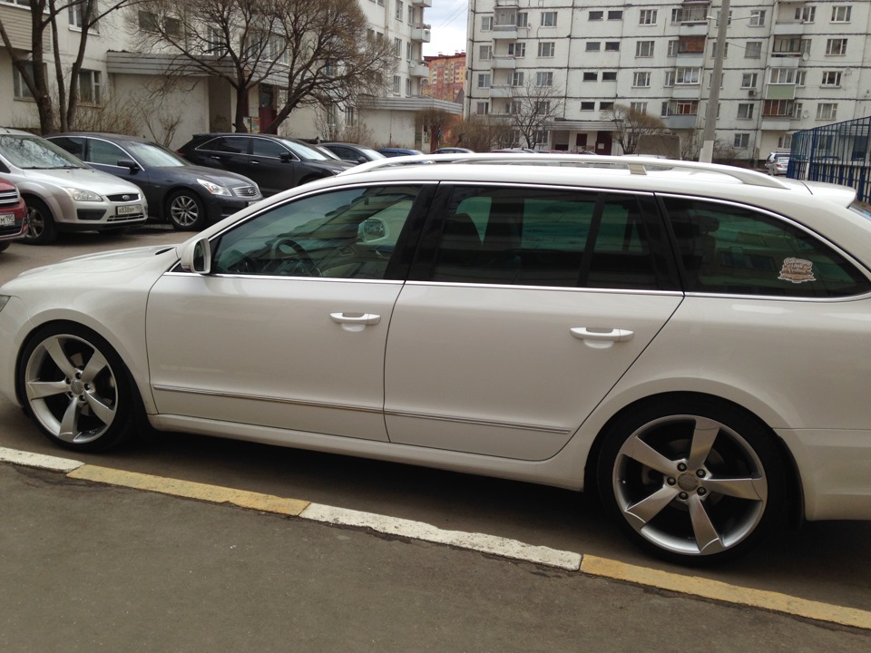 Фото в бортжурнале Skoda Superb Combi (Mk2)