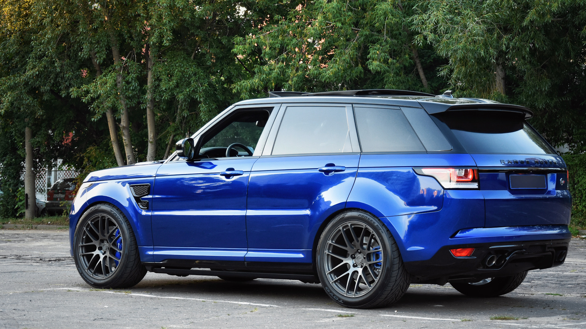 Land Rover Range Rover Sport (2G) 5.0 бензиновый 2015 | SVR BigBoss на  DRIVE2